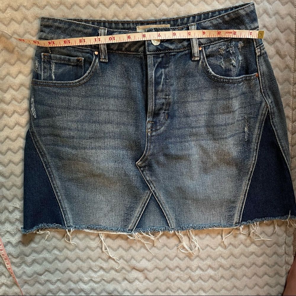 PacSun Mini Denim Skirt Raw Hem and Mixed Washes 27 - Picture 5 of 10
